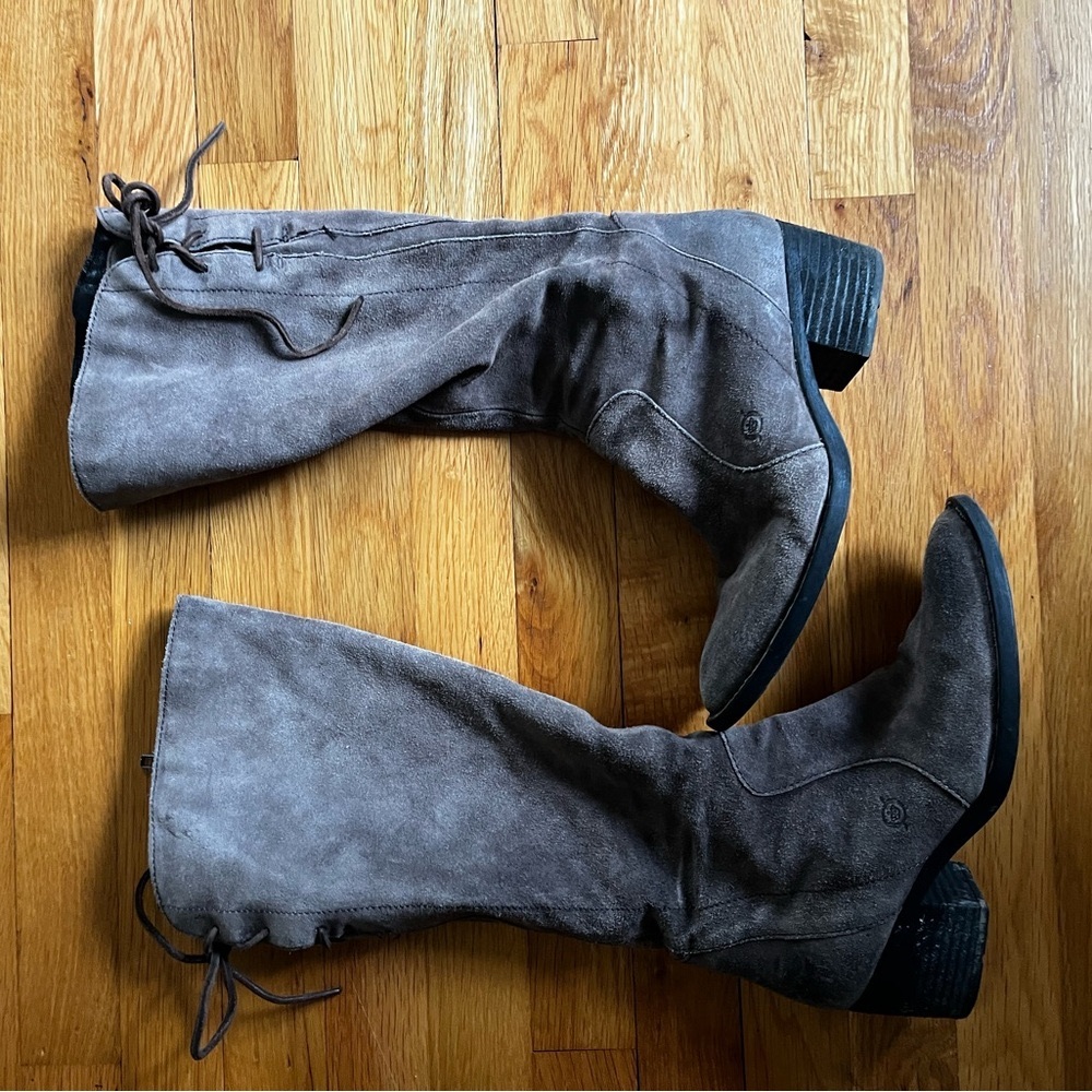 BORN Women's Suede Knee-High lace up Boots